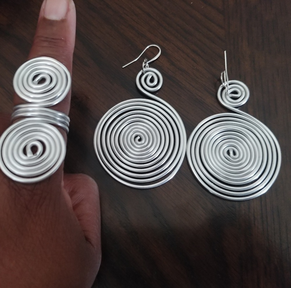 Earrings & Ring